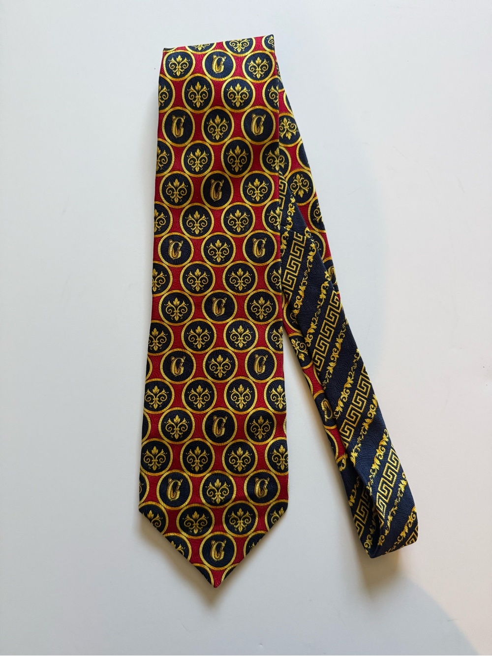 Vintage Gianni Versace Silk Tie 4” Wide Red Navy Gold Fleur De Lis